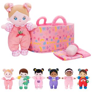 Baby OUOZZZ - Boneca Realista com Acessórios de Pelúcia Enxoval Completo para Brincar e Dormir - Mini Rosa