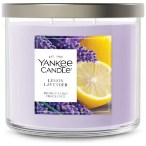 Vela Yankee Candle 3 Pavios, Vela Perfumada com até 40 Horas de Queima, Mistura Premium de Cera Vegetal para Fragrância Duradoura e Consistente de Pri