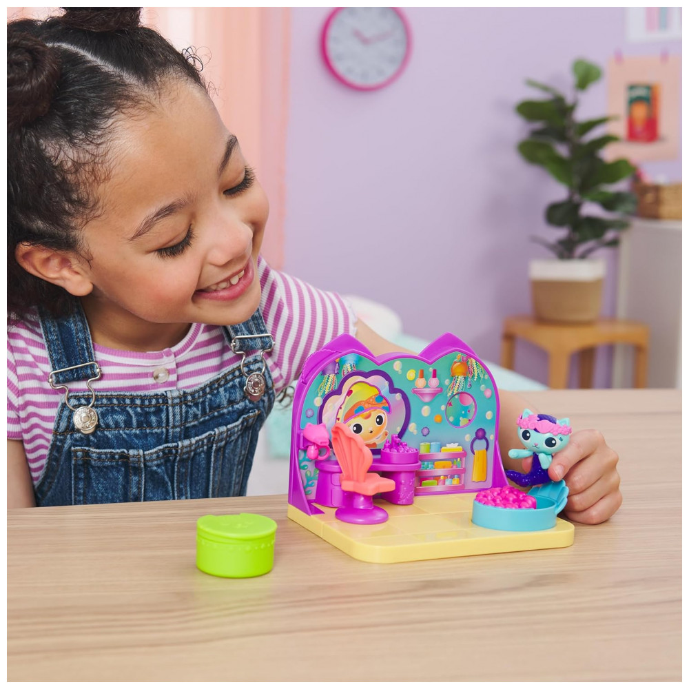 Playset Gabby's Dollhouse MerCats Spa Room com Figura de Brinquedo MerCat, Surpresas e Móveis para Casa de Bonecas, Brinquedo para Meninas e Meninos - Imagem 3