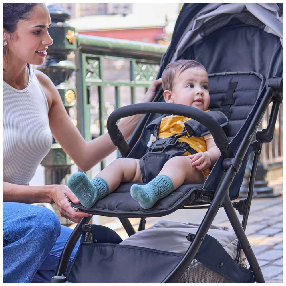 Carrinho Compacto Dobrável Ingenuity 3Dquickclose CS+ Summer Infant Preto Leve com Capota Extra Grande e Armazenamento Amplo - Imagem 8