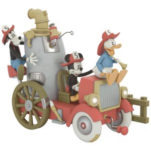 Enfeite de Natal Hallmark Keepsake 2025 Disney Mickey e Amigos - Amigos Bombeiros 2025 com Luz Som e Movimento Plástico 127 x 108 x 7 cm