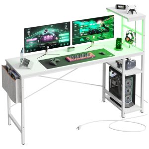 Mesa Gamer de Fibra de Carbono 3D 61" 154 cm com Prateleiras Reversíveis de 4 Níveis Gancho para Fone de Ouvido e Bolsa de Armazenamento Lateral 110V Bestier Branca