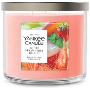 Vela Yankee Candle 3 Pavios, Vela Perfumada com até 40 Horas de Queima, Mistura Premium de Cera Vegetal para um Perfume Duradouro de Primeira a Última
