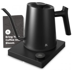 Chaleira Elétrica 1 L com Alça Contrabalançada em Aço Inoxidável 110V 1200W Greater Goods GK0449 Preto Onix