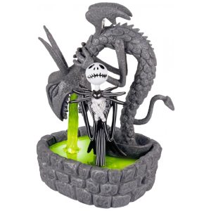 Enfeite Natalino Hallmark Keepsake 2025 Disney O Estranho Mundo de Jack This is Halloween com Luz Plástico 83 x 108 x 7cm