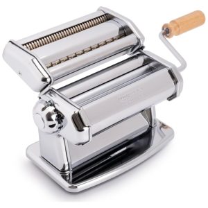 Máquina de Fazer Massas Imperia 100% Fabricada na Itália Construção de Aço Resistente Manivela de Travamento Fácil Cabo de Madeira Imperia