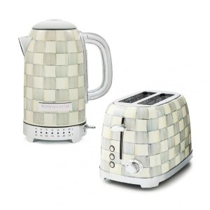 Conjunto chaleira elétrica e torradeira 2 fatias MacKenzie-Childs Sterling Check cinza e branca inox 110V