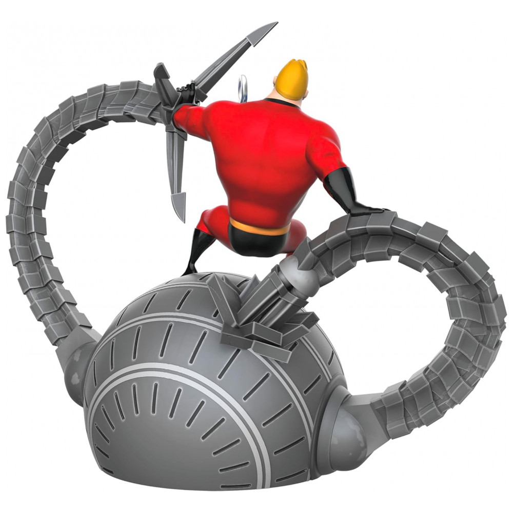 ECTQ56FQH9XC0B_1-1.jpg - Enfeite de Natal Hallmark Keepsake Disney Pixar Os Incríveis, Mr. Incrível na Batalha, Plástico, 7,7x10,2x5,2 cm