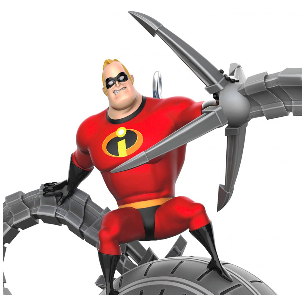 ECTQ56FQH9XC0B_6-1.jpg - Enfeite de Natal Hallmark Keepsake Disney Pixar Os Incríveis, Mr. Incrível na Batalha, Plástico, 7,7x10,2x5,2 cm