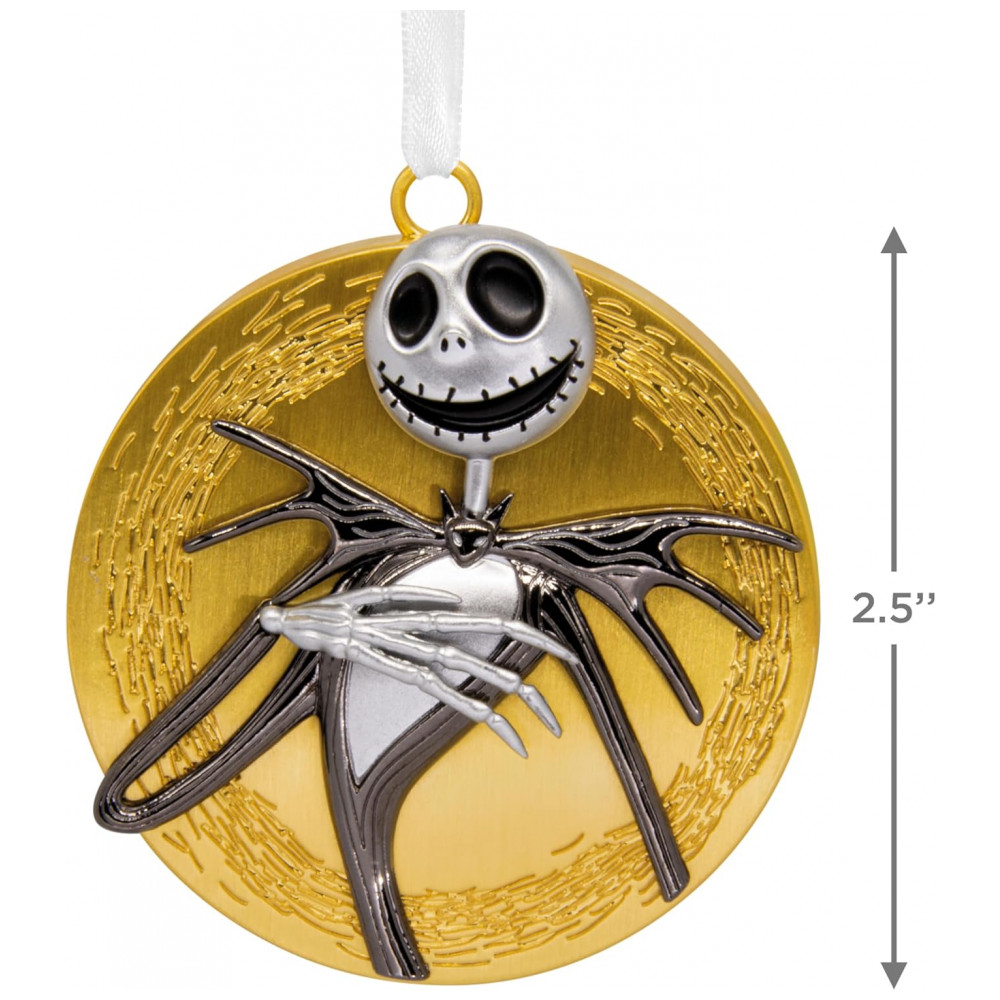 ECTQ5NL13MQD0B_3-1.jpg - Enfeite de Natal Hallmark Disney Tim Burton's The Nightmare Before Christmas Jack Skellington na Lua, em Metal Dourado, 6,4 x 6,4 x 1,3cm
