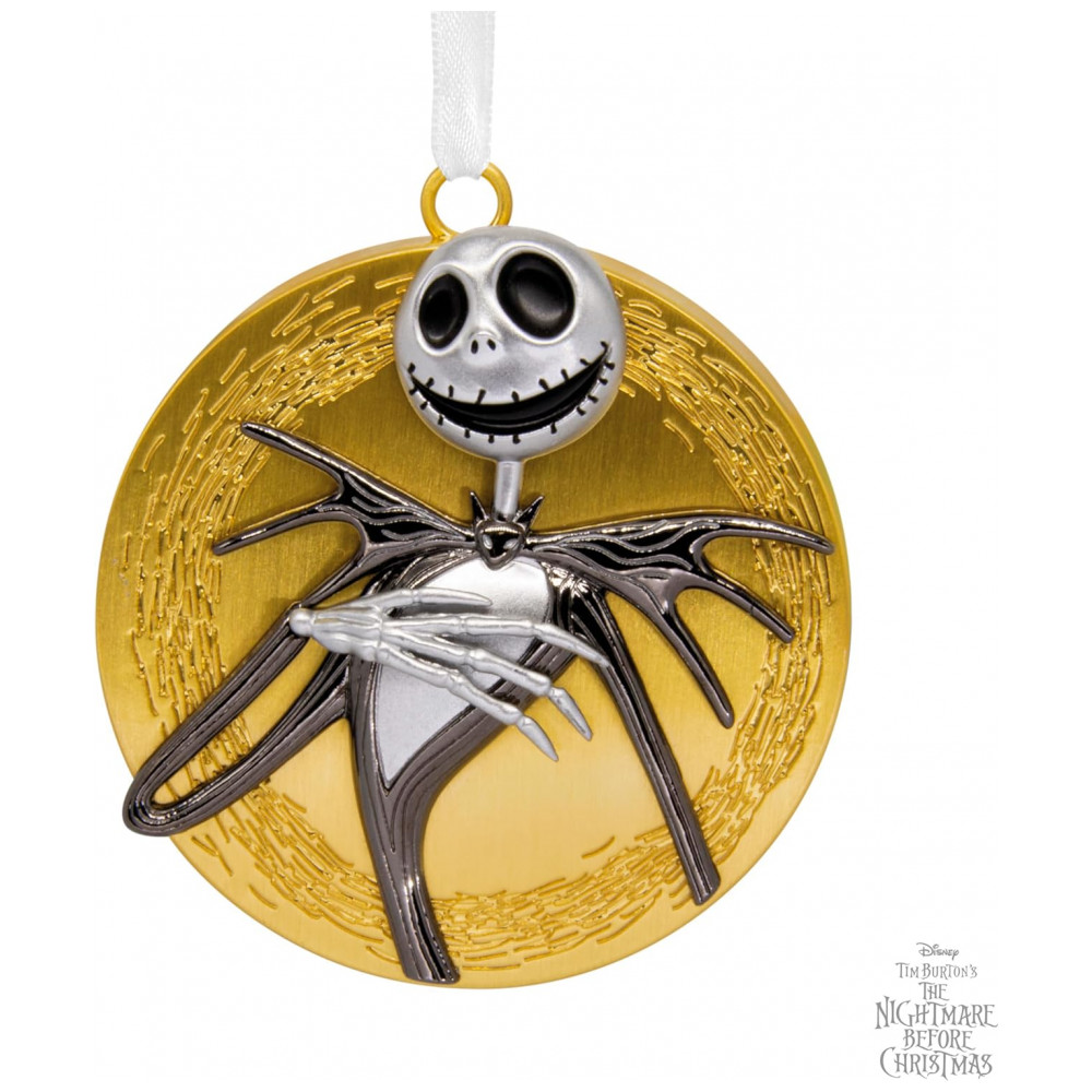 ECTQ5NL13MQD0B_7-1.jpg - Enfeite de Natal Hallmark Disney Tim Burton's The Nightmare Before Christmas Jack Skellington na Lua, em Metal Dourado, 6,4 x 6,4 x 1,3cm