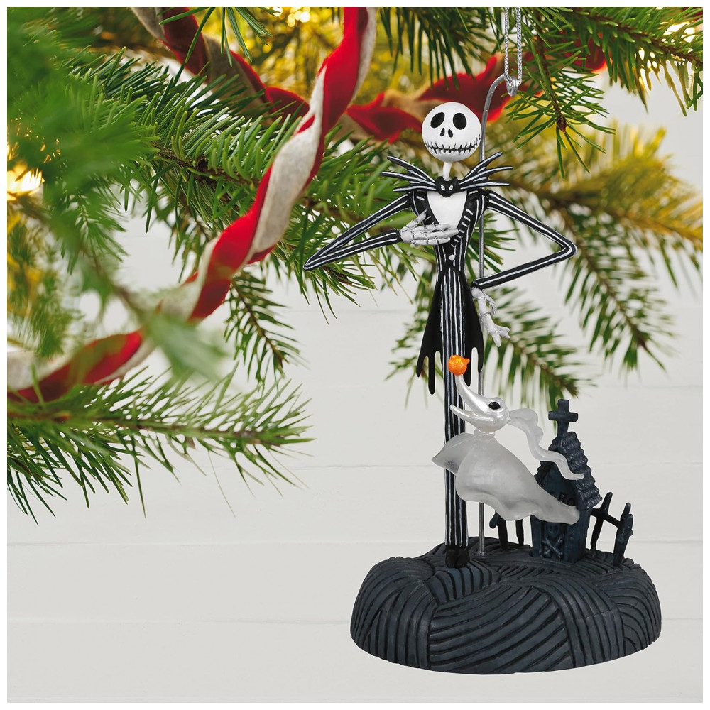 ECTQ77SKMC480B_5-1.jpg - Ornamento Hallmark Keepsake Natal Disney Tim Burton The Nightmare Before Christmas Jack Skellington Luz e Som Interativo