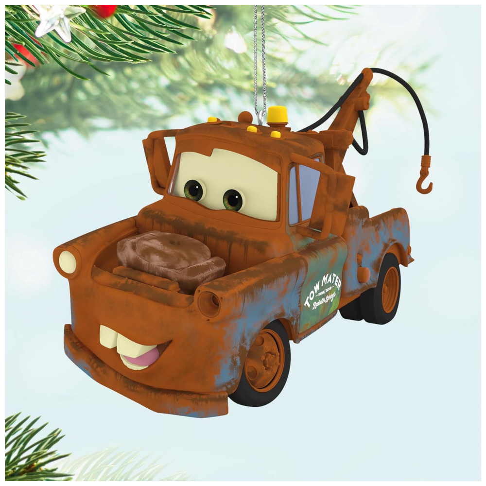 ECTQ7BJBRLSD0B_2-1.jpg - Enfeite de Natal Hallmark Keepsake 2025 Disney/Pixar Cars Mater com Som e Movimento, Plástico, 7x8x13,3 cm, Com Caixa