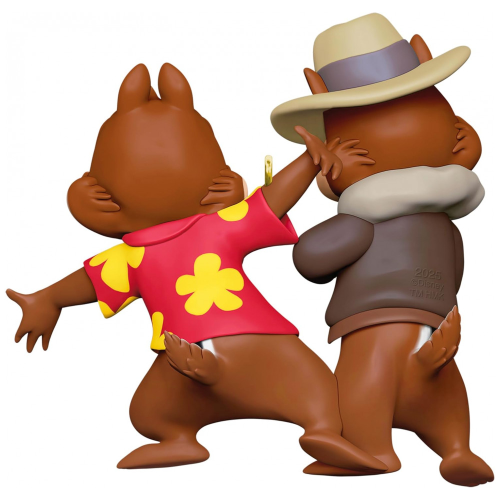 ECTQ8B3DRGPD0B_5-1.jpg - Enfeite Natalino Hallmark Keepsake 2025 Disney Tico e Teco: Rescue Rangers Detetives, Plástico, 7 x 7 x 4,5 cm