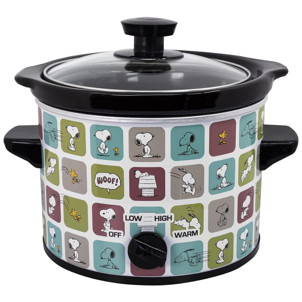 ECTQ92MT3CQ90B_2-1.jpg - Panela Eletrica Multifuncional 18L com Tema Snoopy & Woodstock Appliance e 3 Modos de Calor 110V 120W Uncanny Brands Colorida