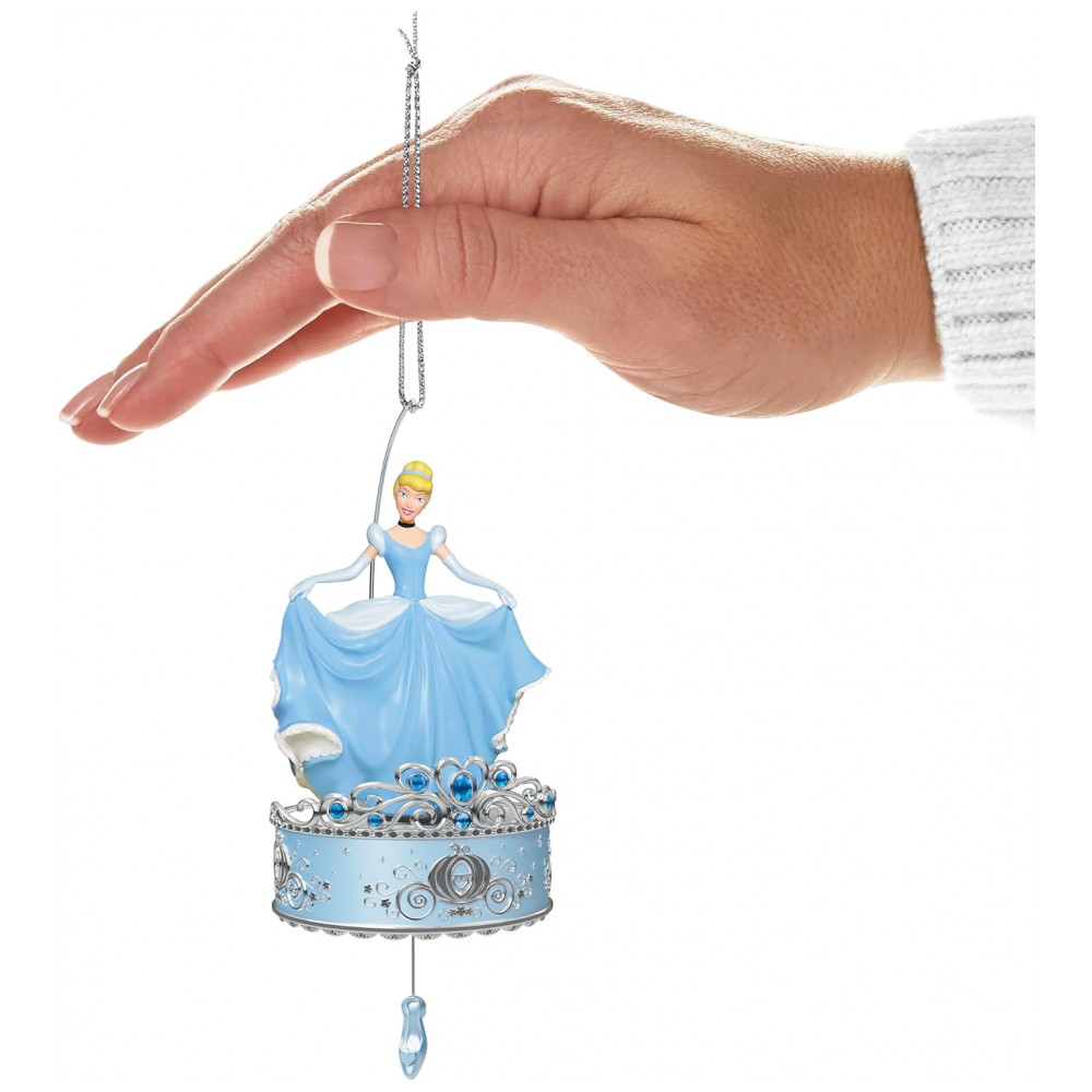 ECTQ9LHZG9XC0B_7-1.jpg - Enfeite de Natal Hallmark Keepsake Cinderela Rodopiando no Baile, Plástico, Azul, 13x8x8 cm