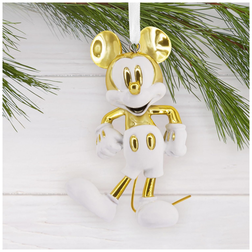 ECTQC2G63MQD0B_2-1.jpg - Enfeite Natalino Hallmark Signature 2025 Disney Mickey Mouse Branco e Dourado, Cerâmica, 5,7 x 8,3 x 3,2cm