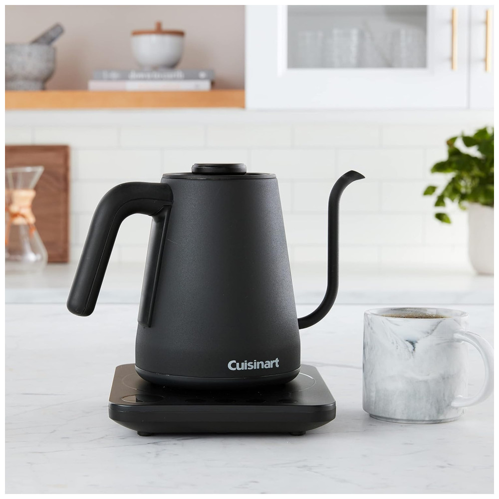 ECTQC6T8TCK80B_1-1.jpg - Chaleira Elétrica 1L com Controle de Temperatura 110v CUISINART GK 1 Preto