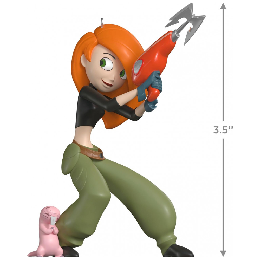 ECTQCJKRQGPD0B_3-1.jpg - Enfeite Natalino Hallmark Keepsake 2025 Disney Kim Possible e Rufus em Ação, Plástico, 7 x 8,9 x 3,8cm