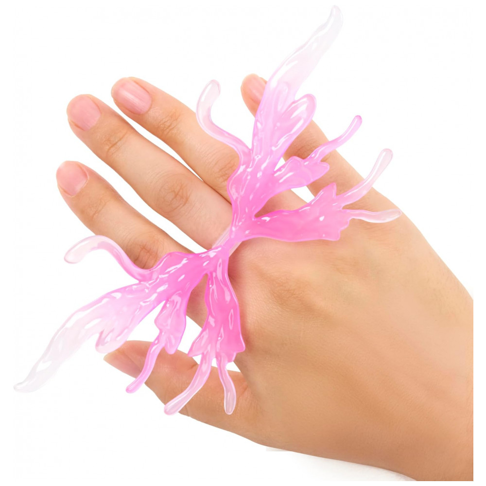 ECTQCNKR5ZLD0B_5-1.jpg - Boneca de Fantasia Colecionável Bratz Fashion Pixiez Yasmin com Roupas e Acessórios Reais