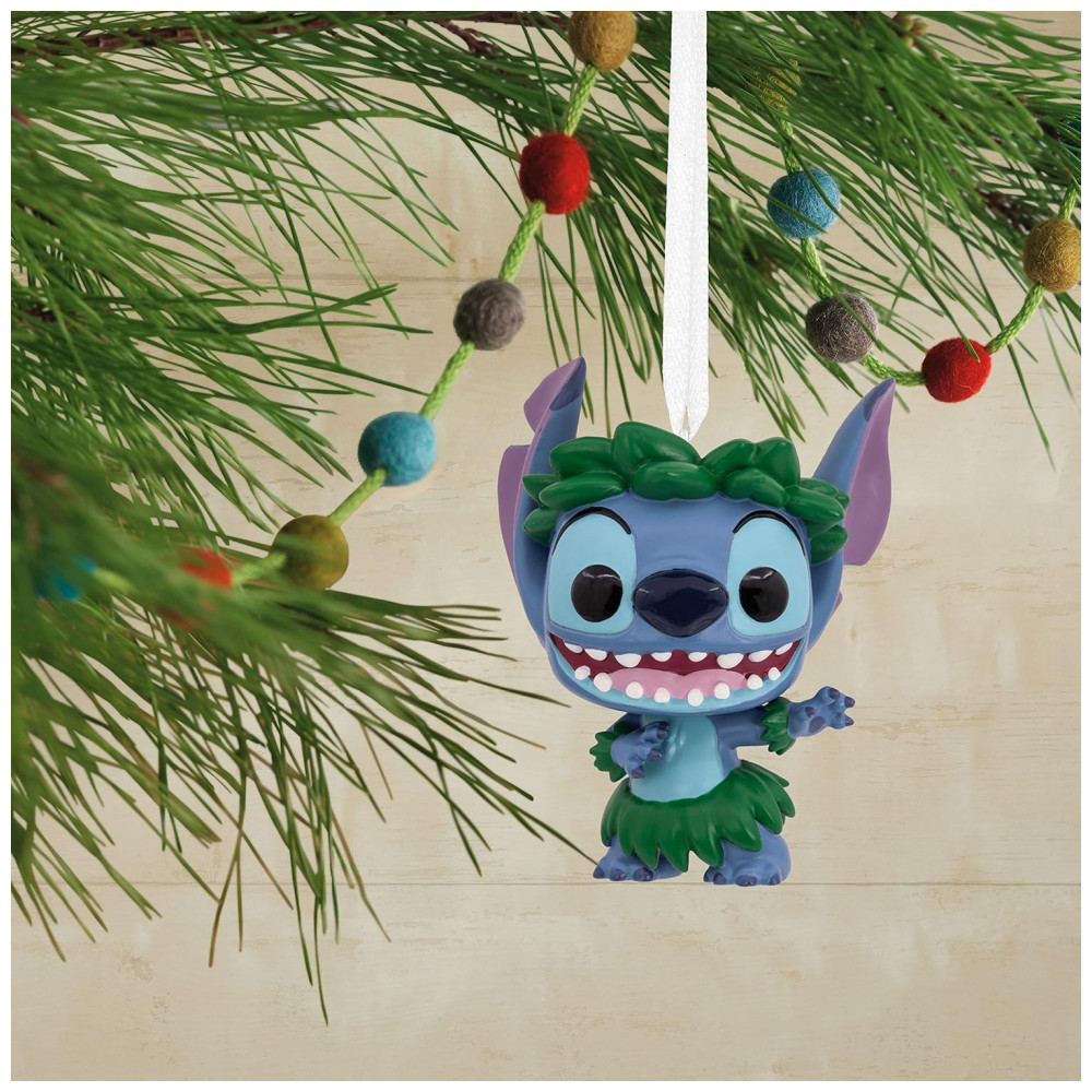 ECTQGF9FNQZB0B_4-1.jpg - Enfeite Natalino Hallmark Disney Lilo & Stitch Funko POP! Resina 6,4x7,6x4,4 cm