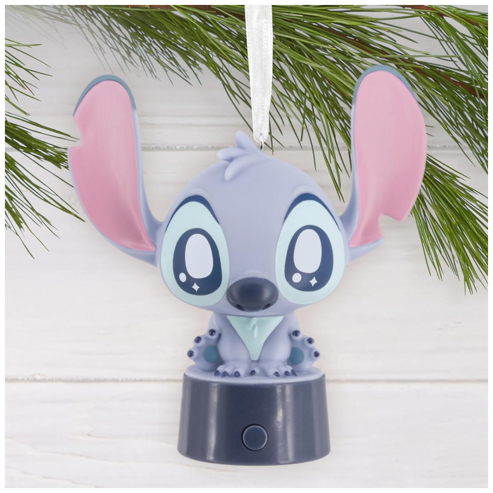 ECTQHSWRTVQD0B_2-1.jpg - Enfeite Natalino Hallmark Disney Stitch Natalino Azul Fosco, PVC Inquebrável, 9 x 9 x 5,7cm