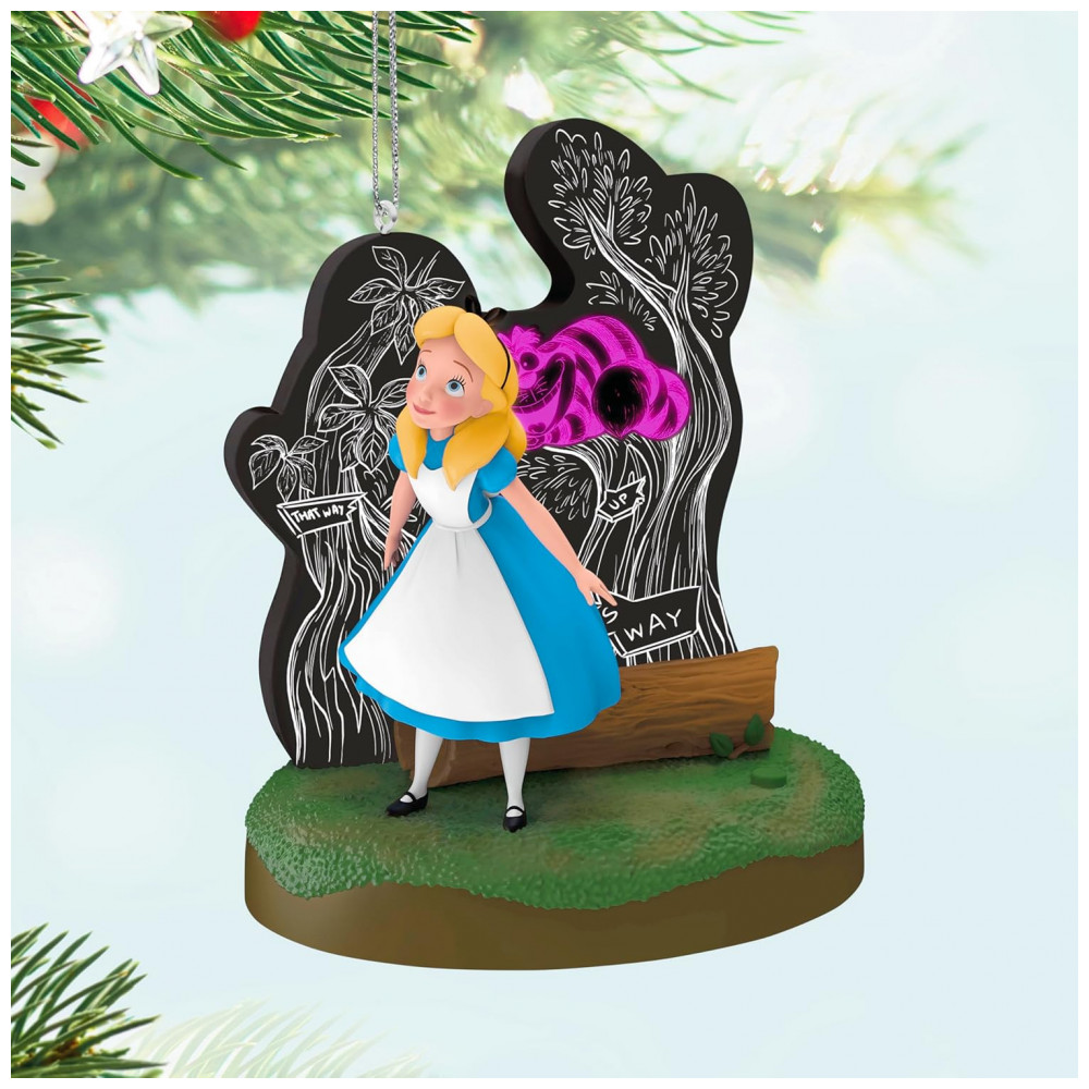 ECTQPMNM63RD0B_2-1.jpg - Enfeite Natalino Hallmark Keepsake 2025 Disney Alice no País das Maravilhas e Gato Risonho com Luz, Plástico, 9,5 x 11,4 x 5,7cm