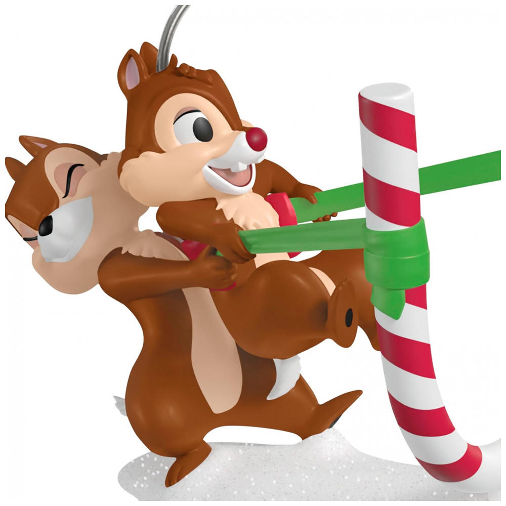 ECTQPZCK93RD0B_4-1.jpg - Ornamento Hallmark Keepsake 2025 Disney Chip and Dale Candy Cane Catapult, Décor Natalino Divertido para Fãs Disney