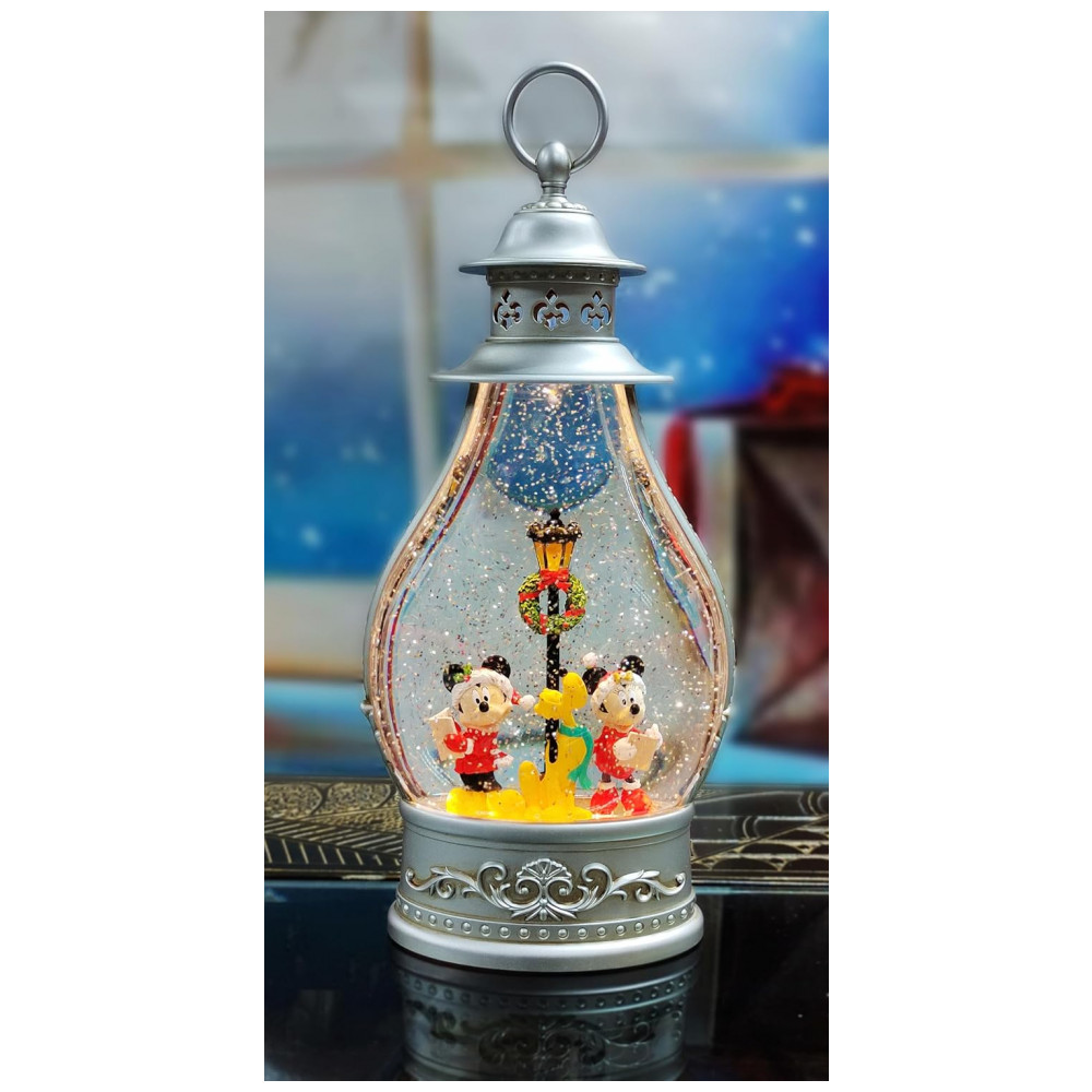 ECTQTCCZ66JC0B_0-1.jpg - Lanterna Natalina Disney Water Spinning LED Moments in Time, com Mickey, Minnie e Pluto, 35,5 cm